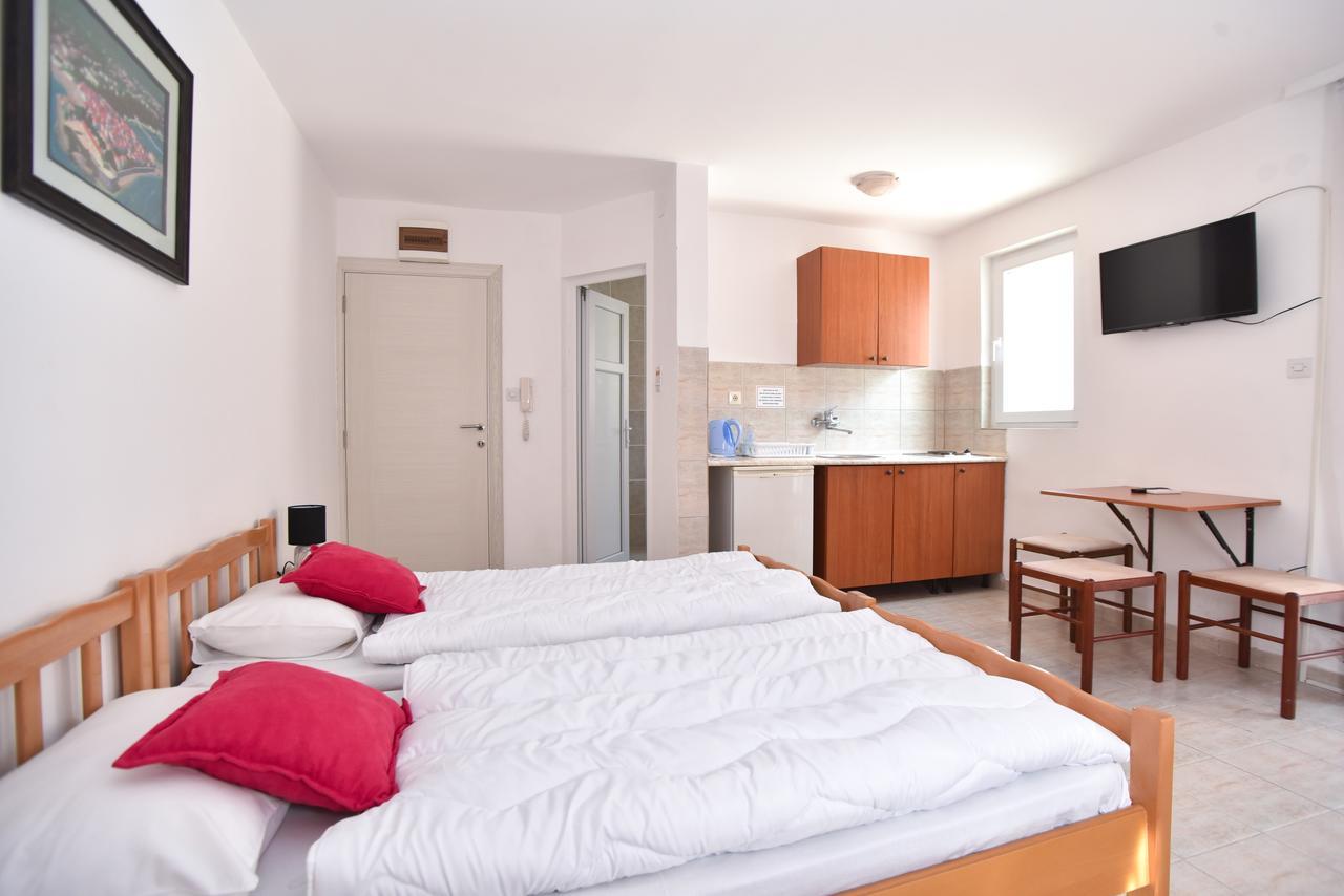 Apartmani Alexandra Budva Exterior foto